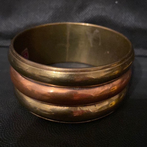 Vintage from India solid 3 shades of Brass Bracelet 1980s - Picture 4 of 7